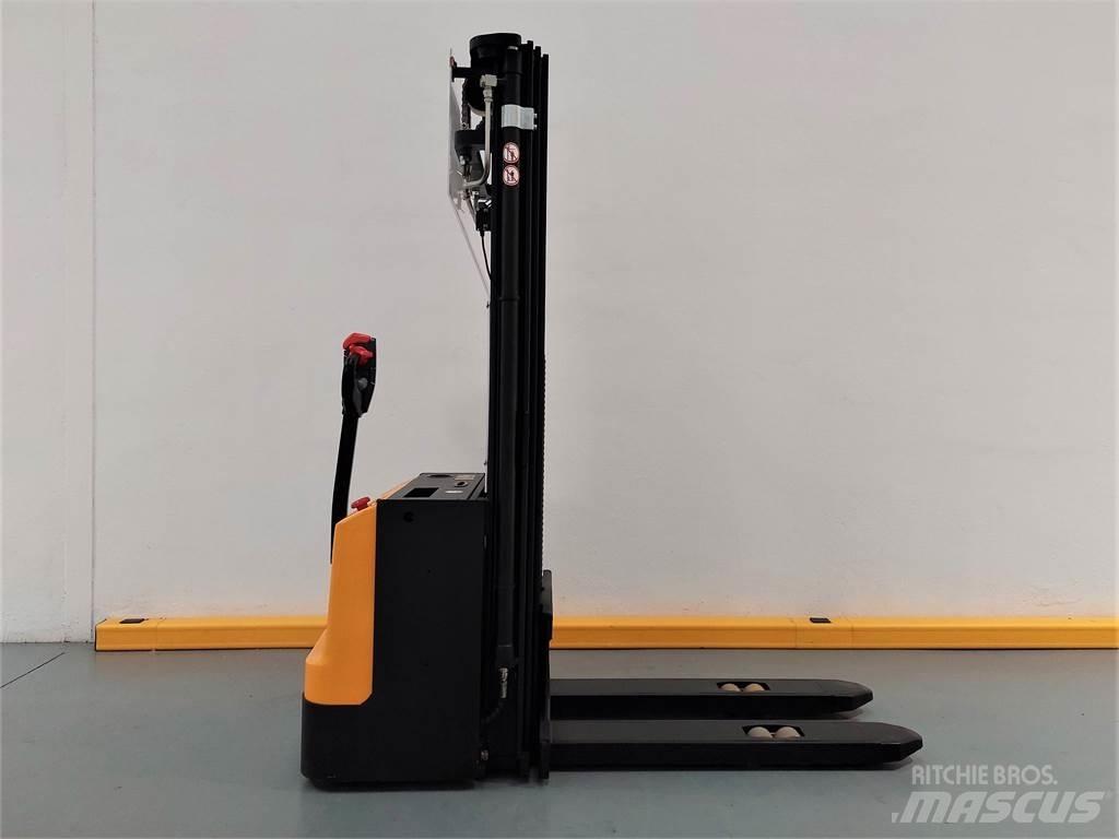  WSA161L 포크리프트