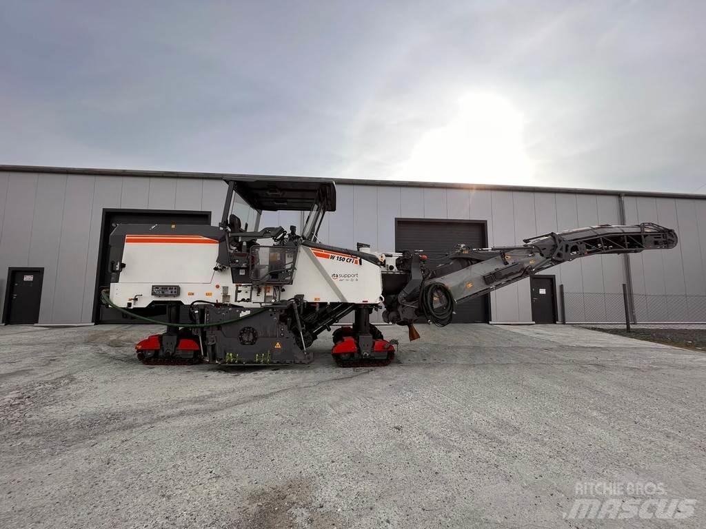 Wirtgen W150CFi 아스팔트 콜드 밀링 기계