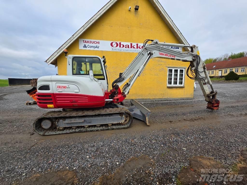Takeuchi TB 290 중형굴삭기 7톤-28톤