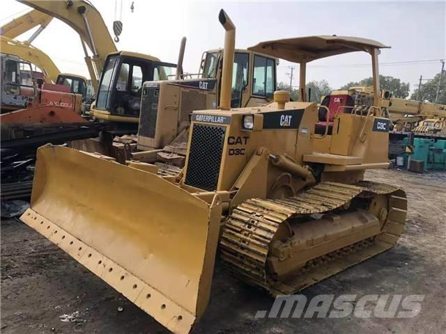 CAT D3C 크롤러 도저
