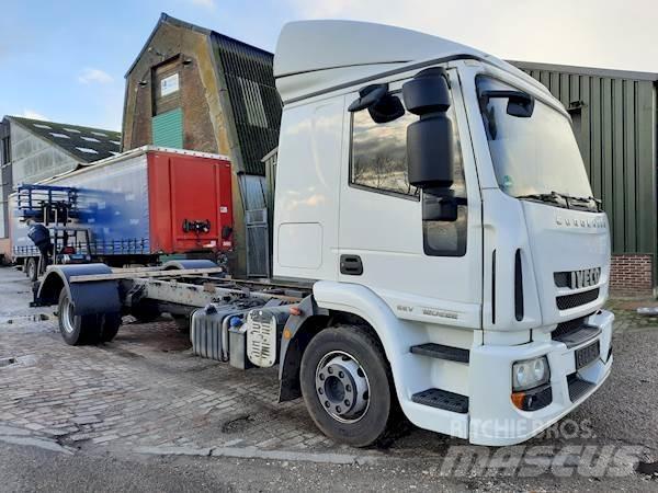 Iveco 120E22 새시 운전실 트럭