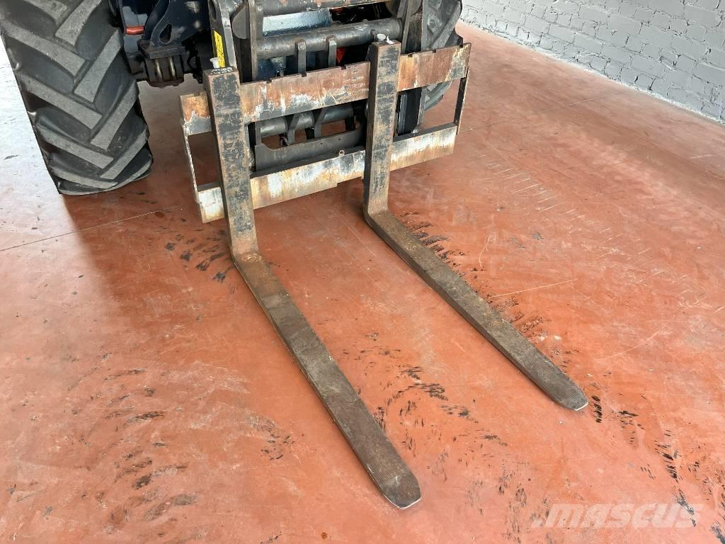 Bobcat TL 358+ AGRI 농업용 텔레 핸들러