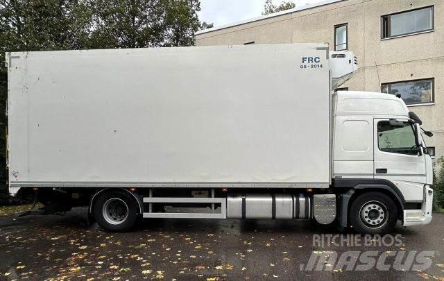 Volvo FM-4X2R 탑차 트럭