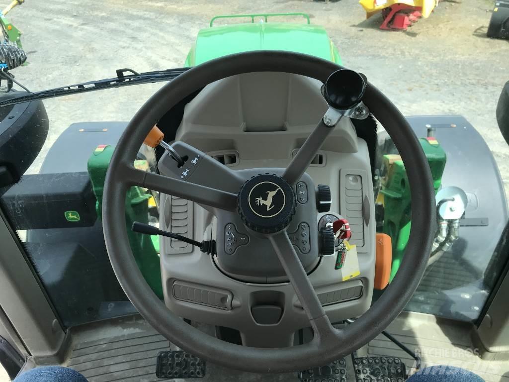 John Deere 6130 M 트랙터