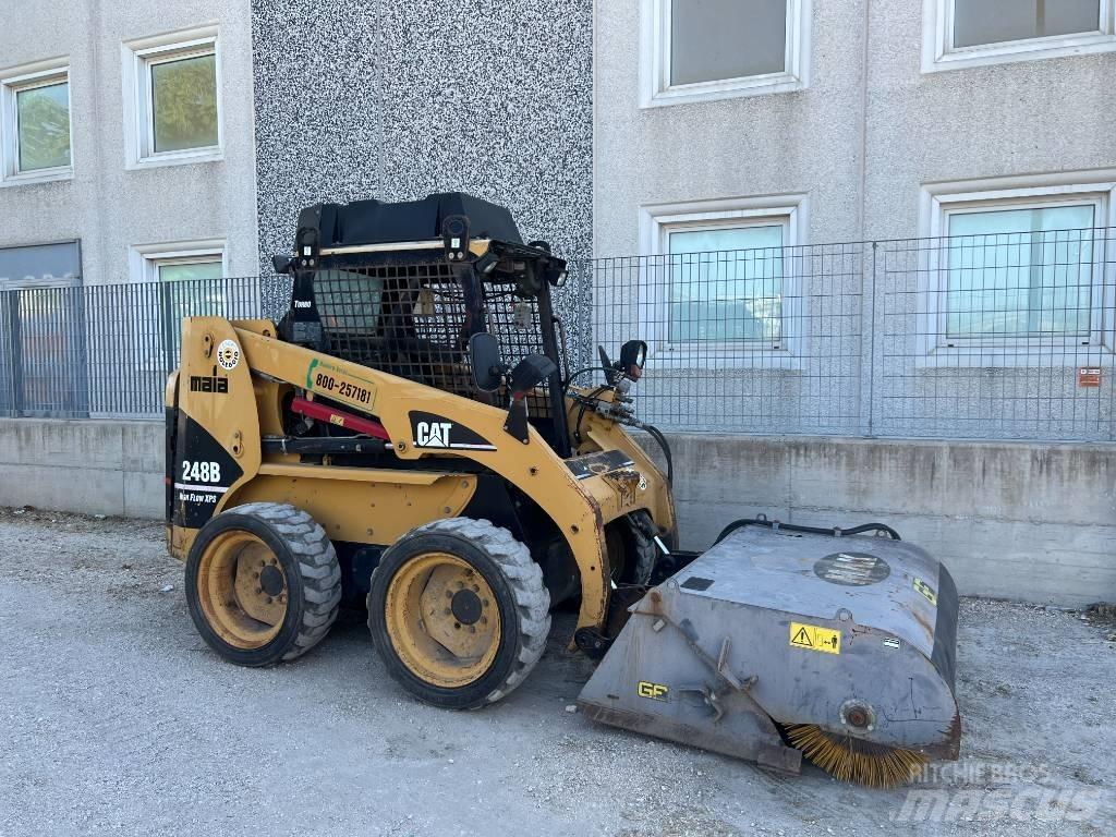 CAT 248 B HF-XPS  스키드로더