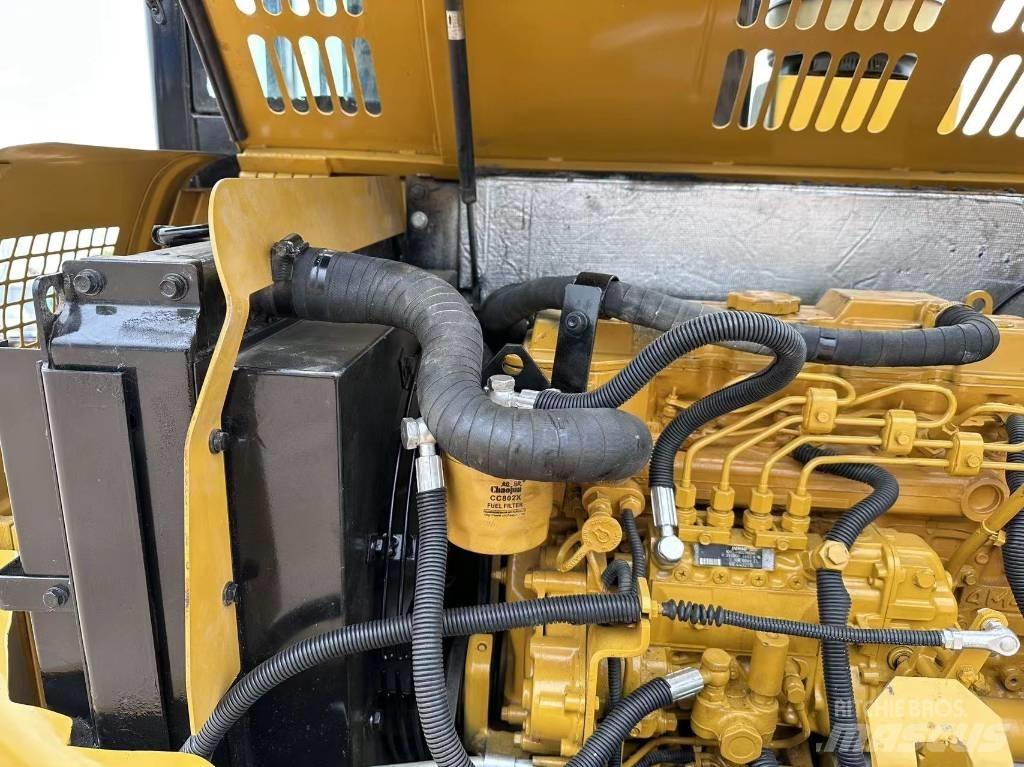 CAT 306D 중형굴삭기 7톤-28톤
