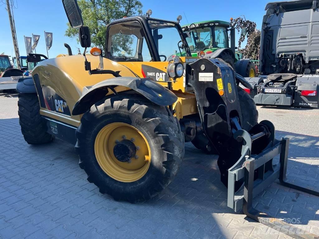 CAT TH 407 C 텔러 핸들러