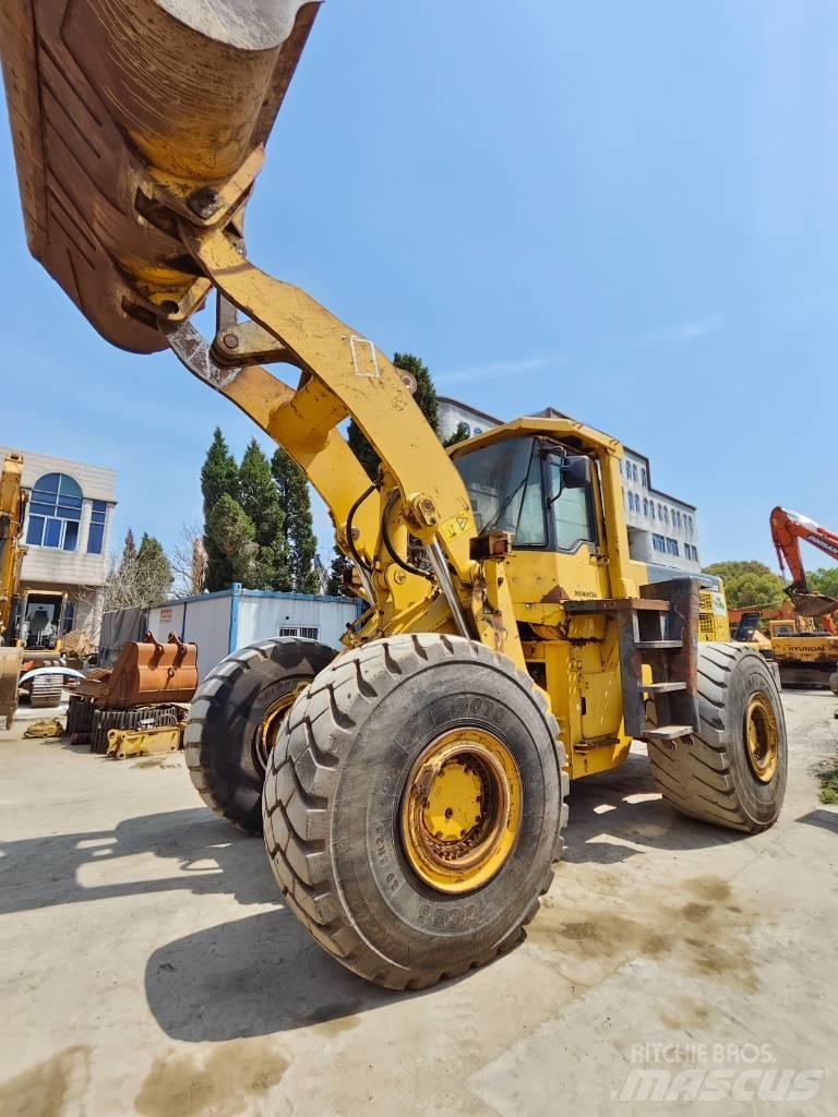 Komatsu WA 500  휠로우더
