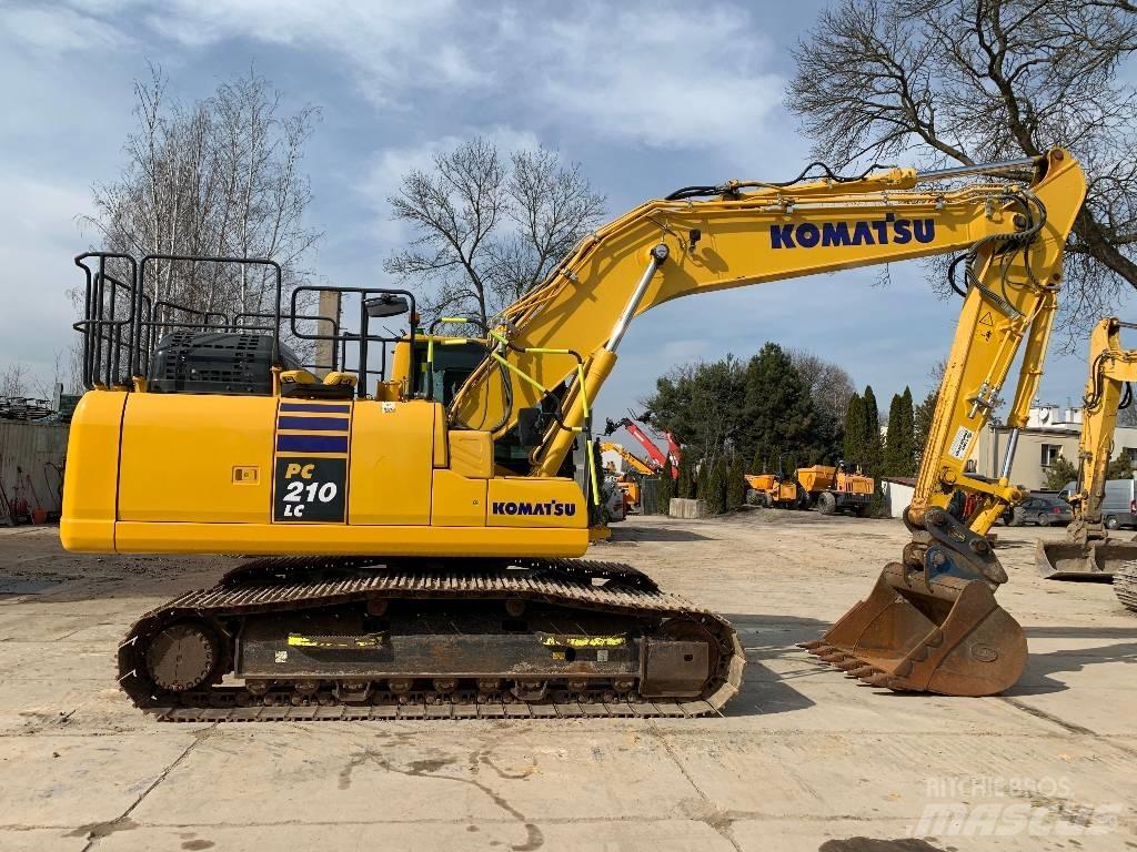 Komatsu PC 210 LC-11 대형 굴삭기 29톤 이상