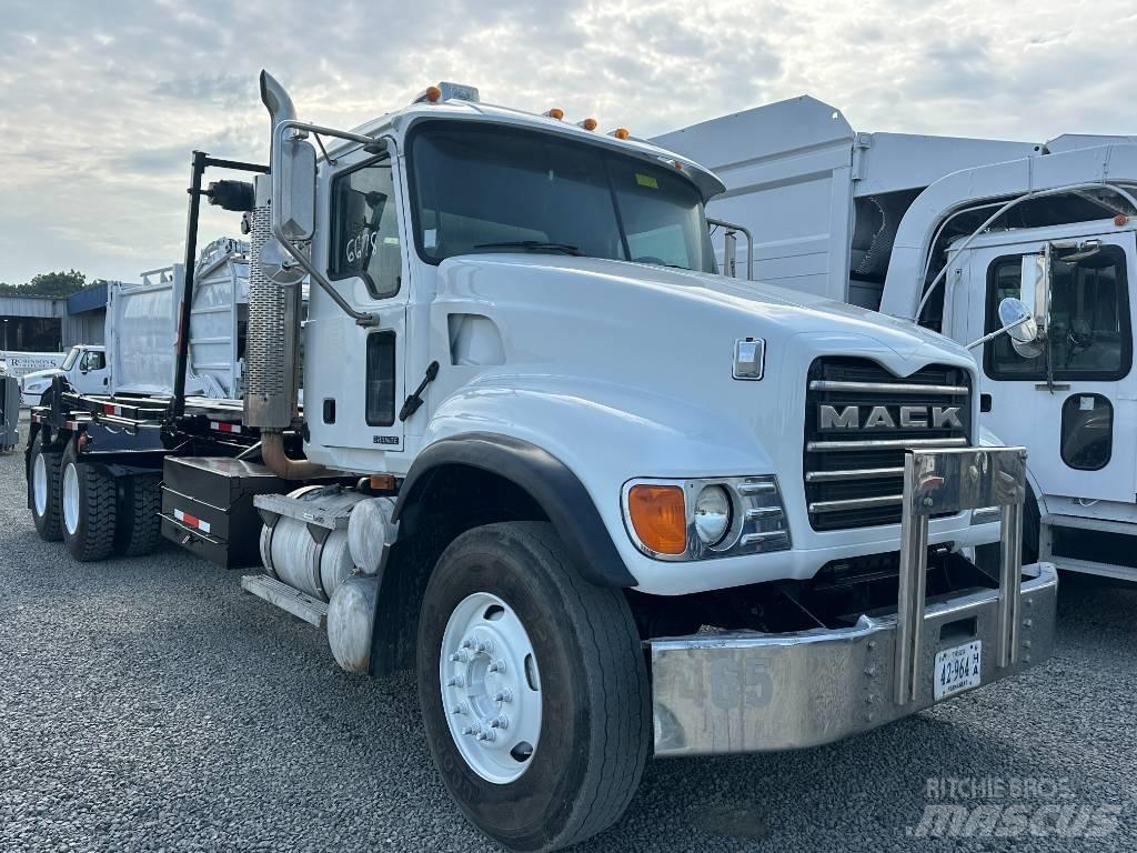 Mack CV 713 케이블 리프트 탈착식 트럭