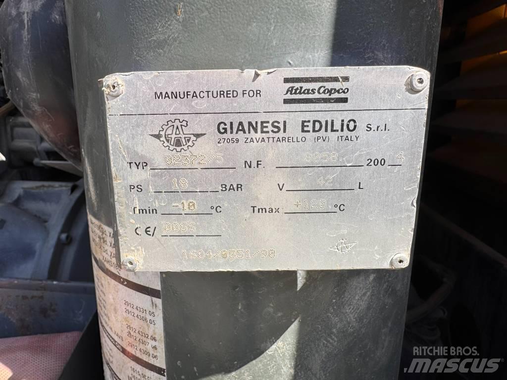 Atlas Copco 186 XAHS 콤푸레샤