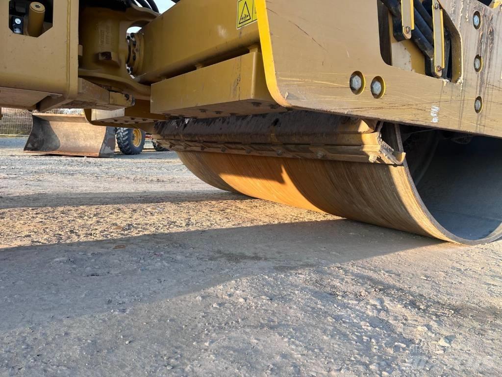 CAT CS12 GC 토양 다짐기