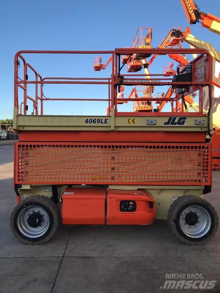 JLG 4069 LE 가위형 리프트