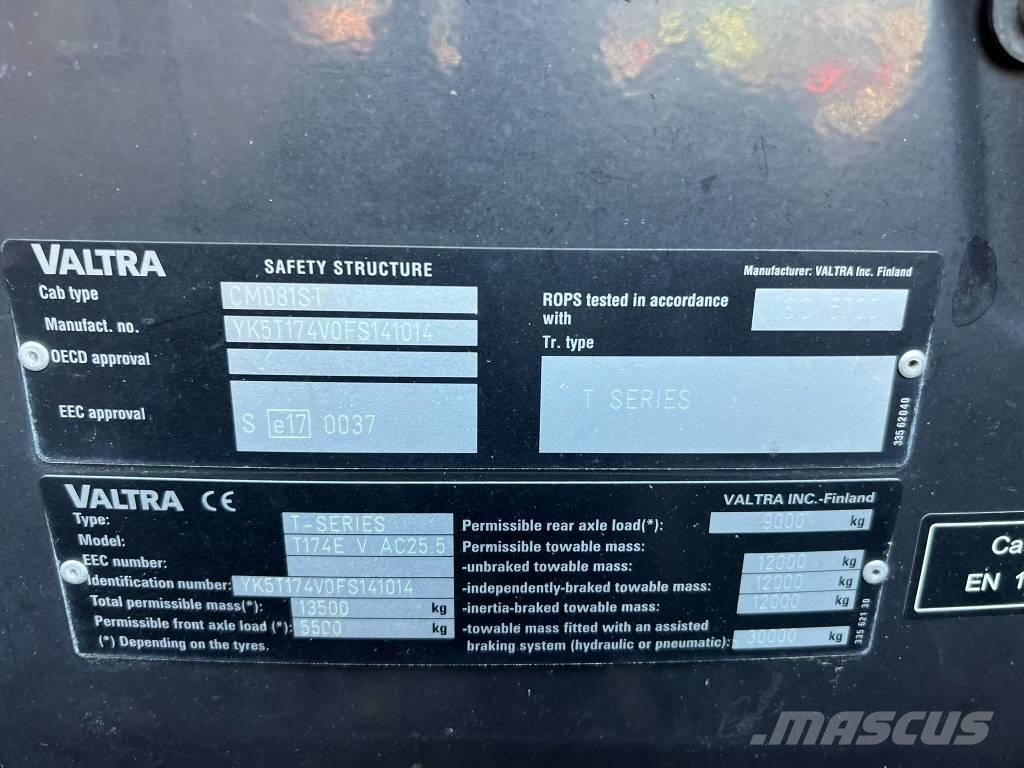 Valtra T 174 Versu 트랙터