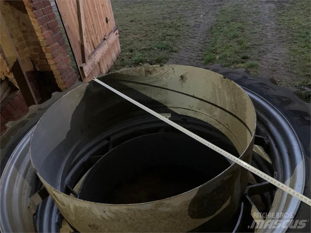 Goodyear 300/90R50 농기계 - 기타