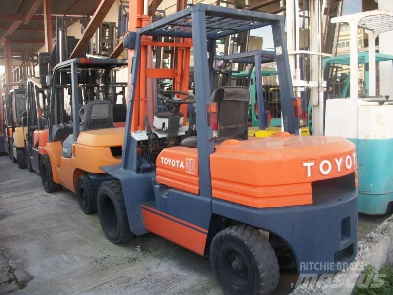 Toyota 5 FD 30 디젤 지게차