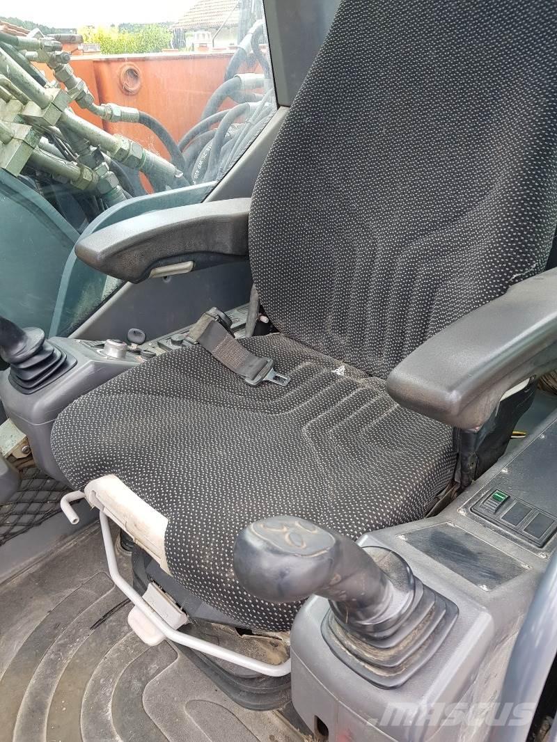 Atlas 225 LC 대형 굴삭기 29톤 이상