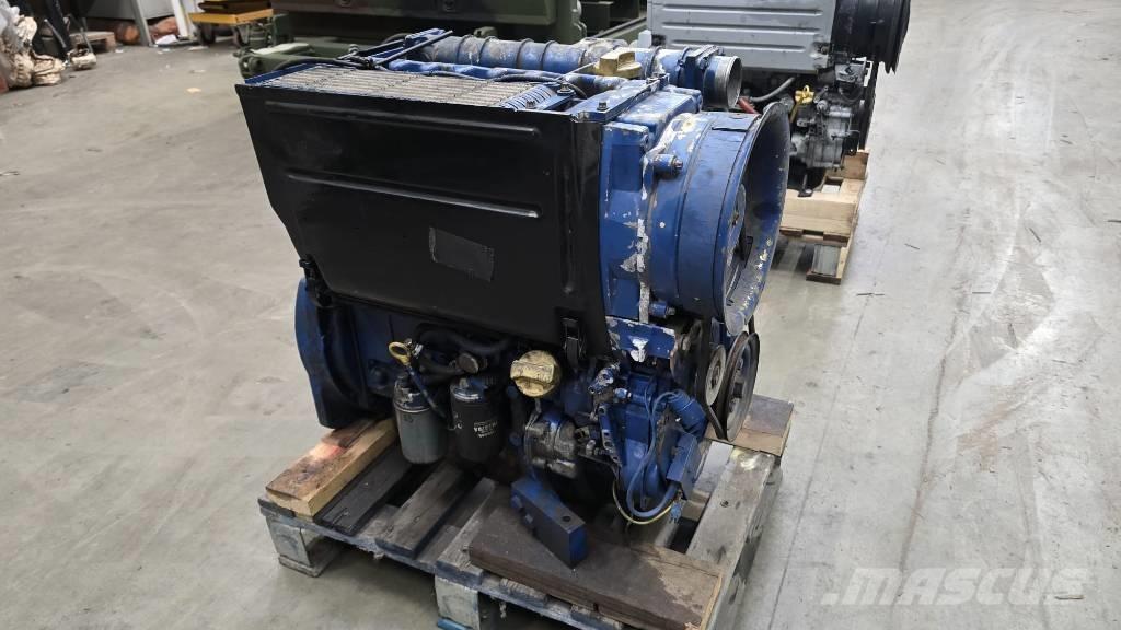 Deutz F4L1011 엔진