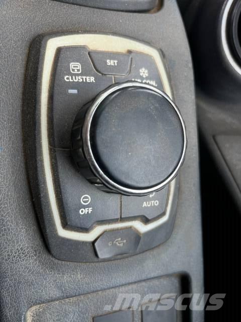 Hyundai HX 140 L 대형 굴삭기 29톤 이상