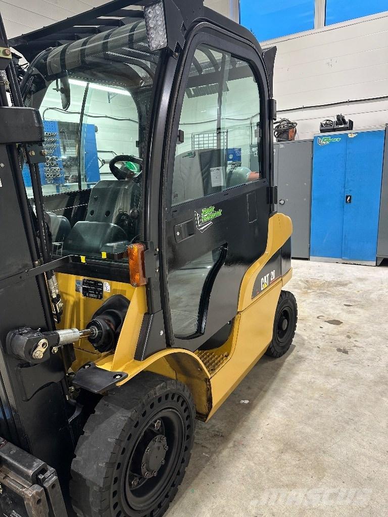 CAT GP 20 N LPG 지게차