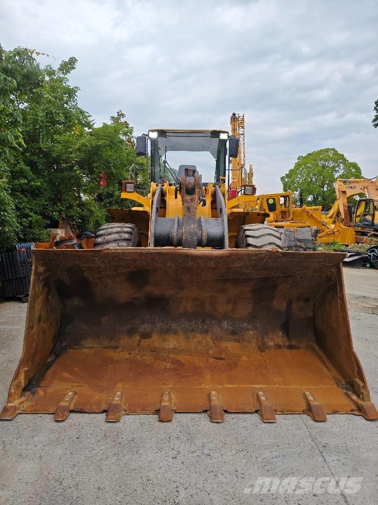 Volvo L 105  휠로우더