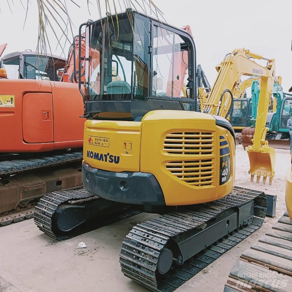 Komatsu PC 40 대형 굴삭기 29톤 이상