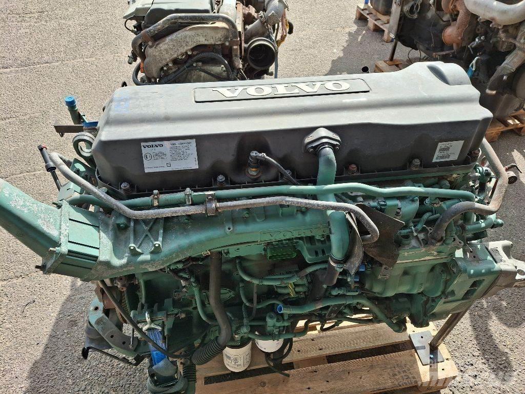 Volvo D11C330 엔진