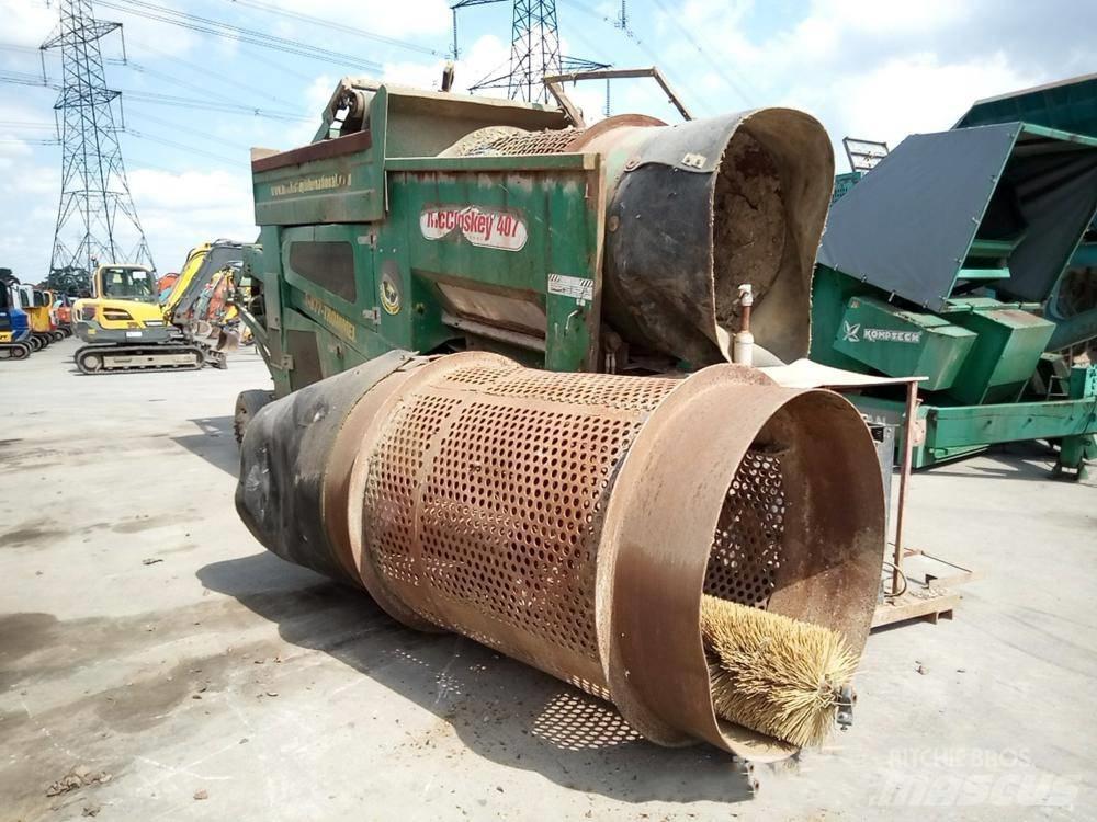 McCloskey 407R 이동식 선별기