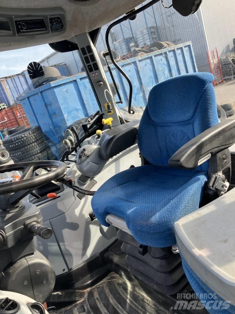 New Holland T 6020 트랙터