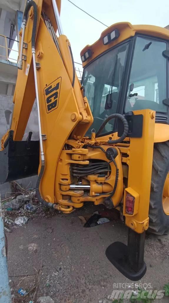 JCB 3 CX  휠로우더