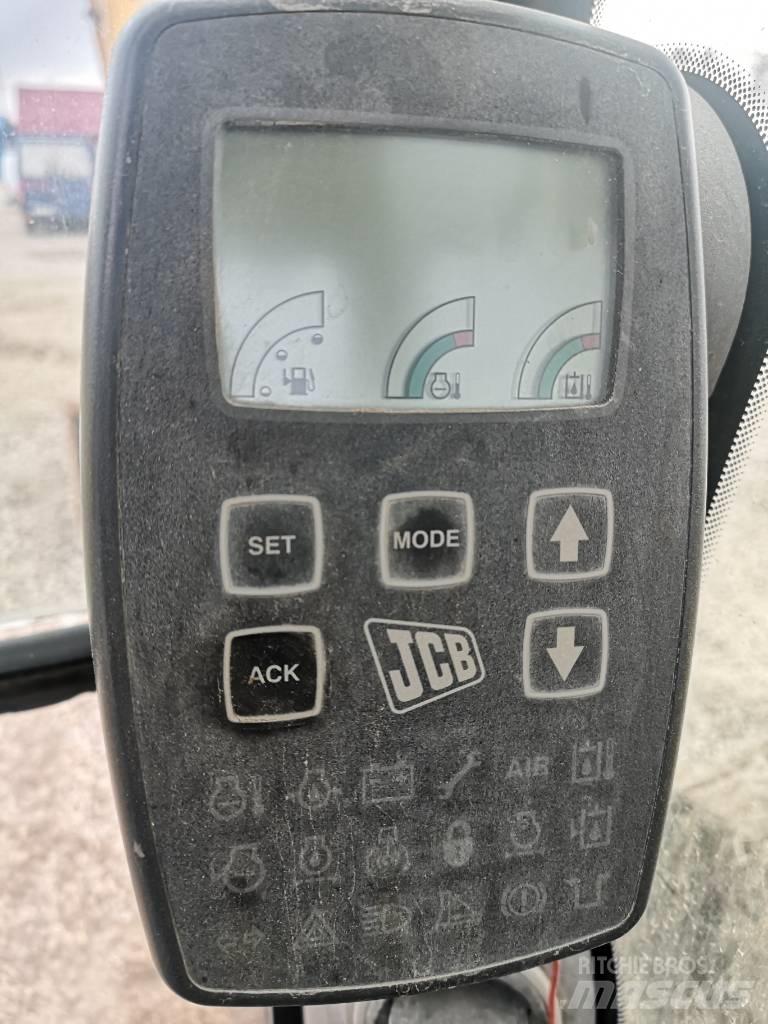 JCB JS 220 대형 굴삭기 29톤 이상