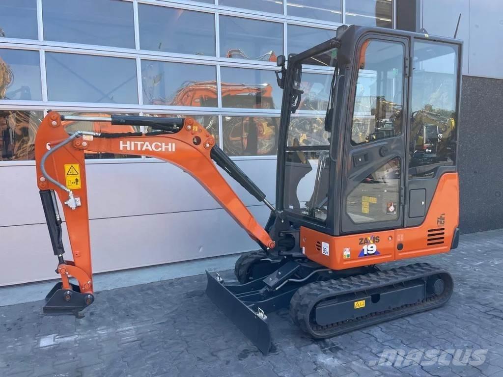 Hitachi ZX19-6 소형 굴삭기 7톤 미만