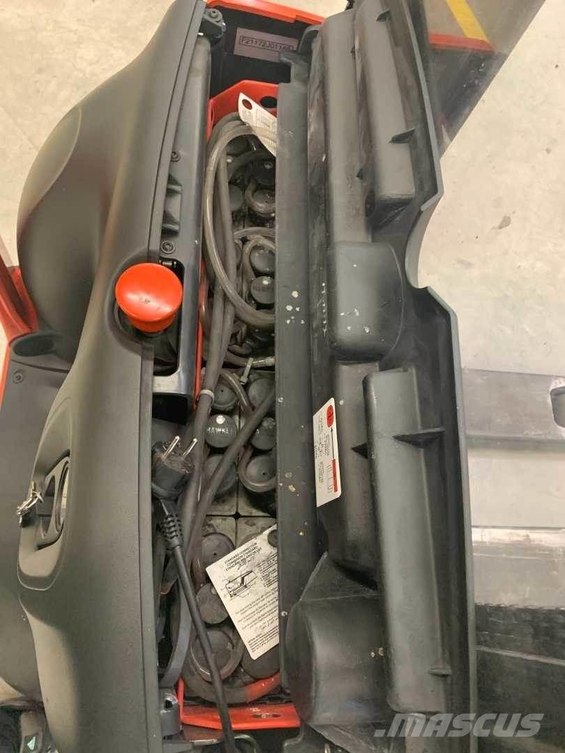 Linde L12 포크리프트