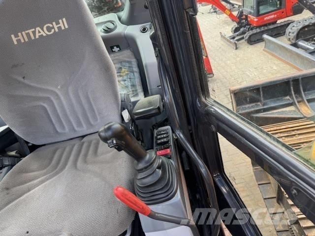 Hitachi ZX 170 W  휠 굴삭기