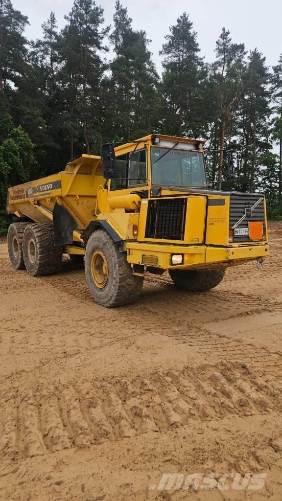 Volvo A 25 C 연결식 홀러