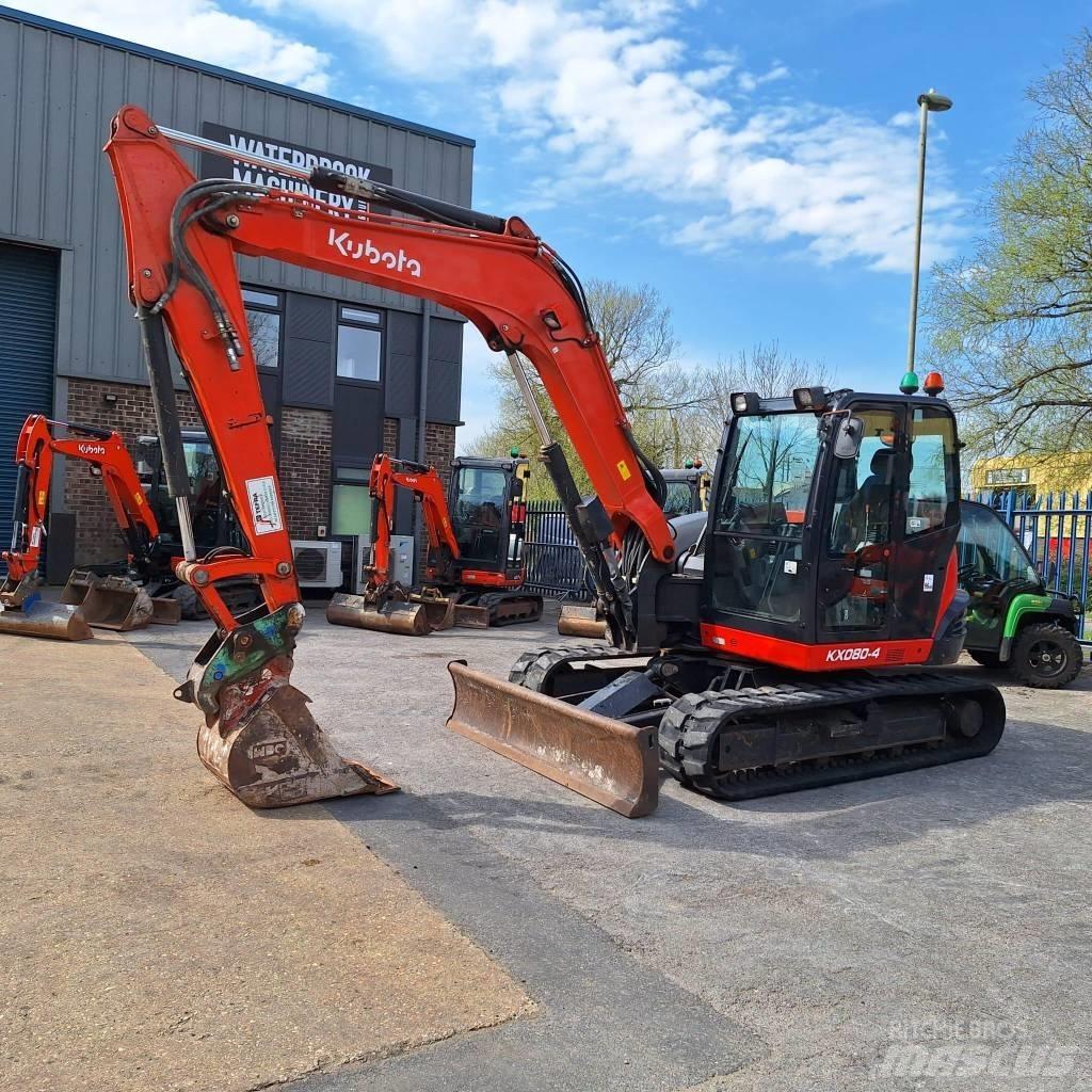 Kubota KX080-4 중형굴삭기 7톤-28톤