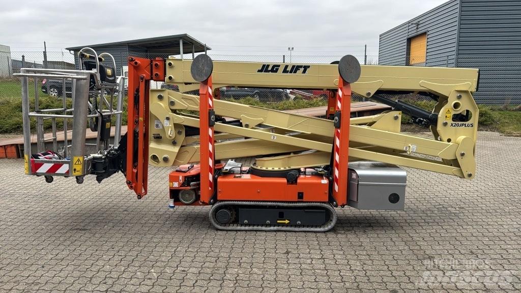 JLG X 20 J Plus 관절형 전동이동 리프트