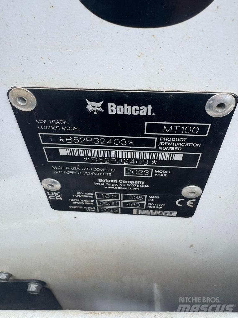 Bobcat MT 100 궤도식 로우더
