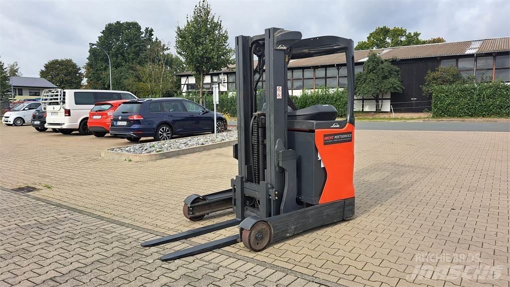 Linde R14B 리치 트럭