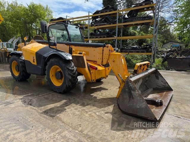JCB 540-140 텔러 핸들러