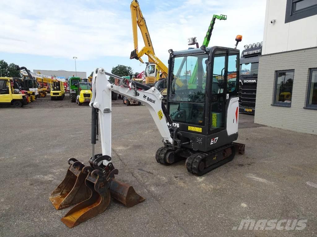Bobcat E17 소형 굴삭기 7톤 미만