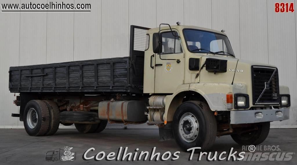 Volvo N10 덤프 트럭
