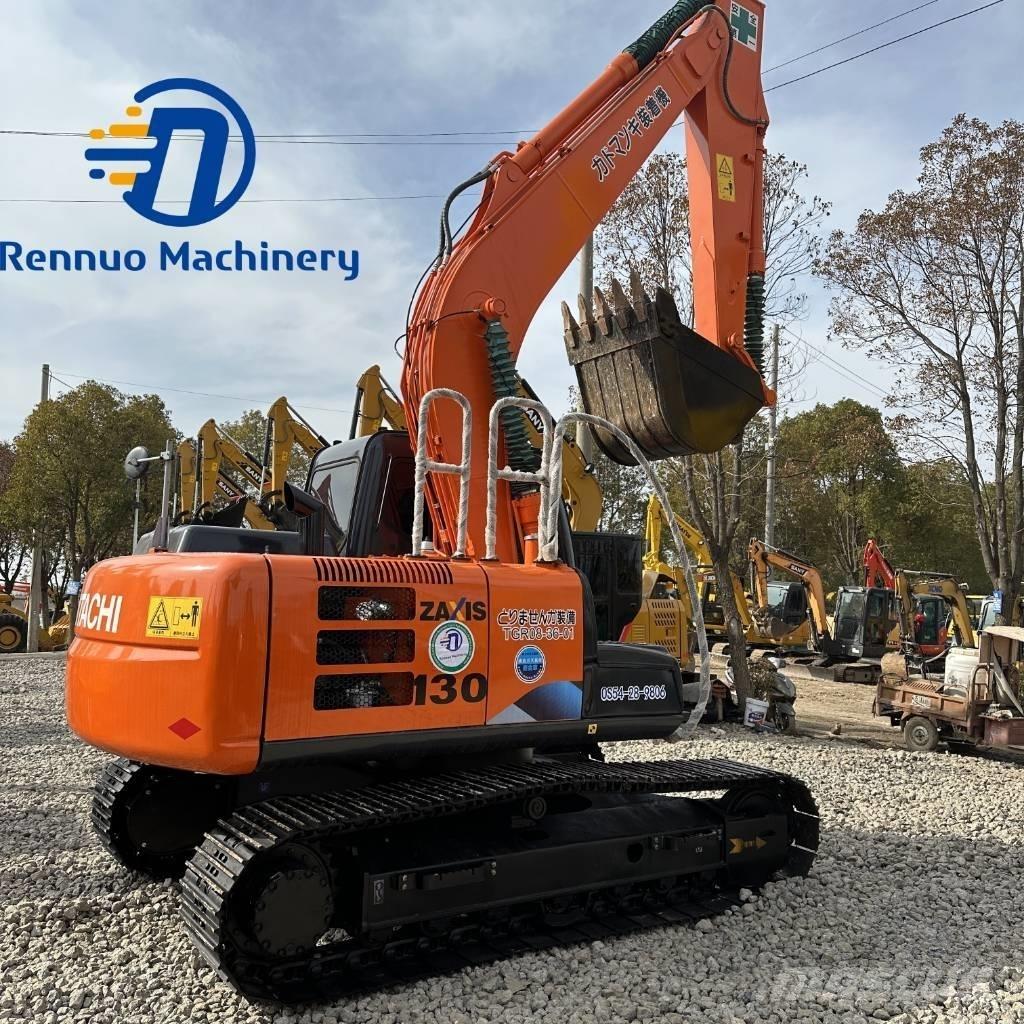 Hitachi ZX 130 대형 굴삭기 29톤 이상