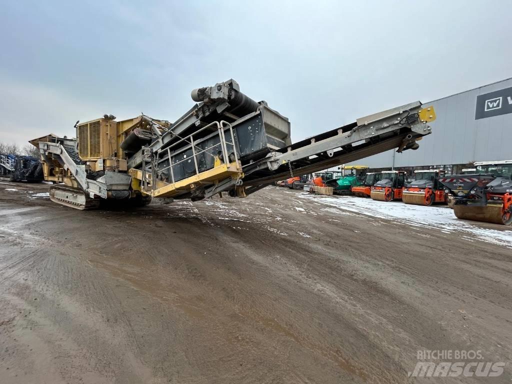Keestrack R6 이동식 분쇄기