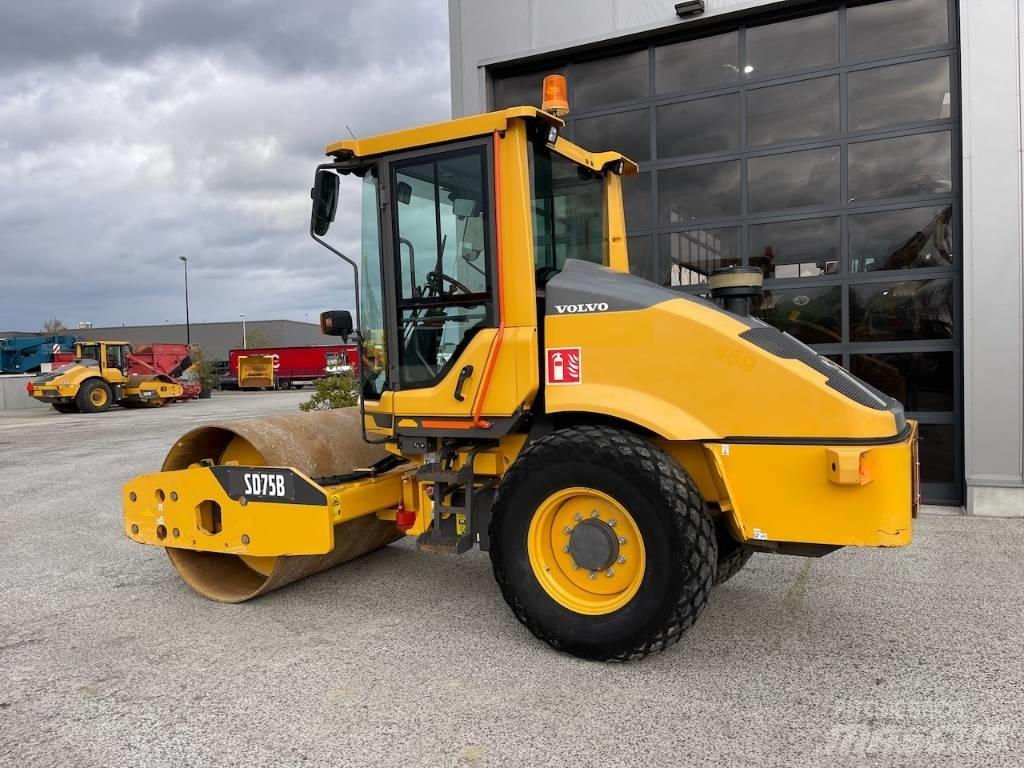 Volvo SD 75 B 콤비 롤러