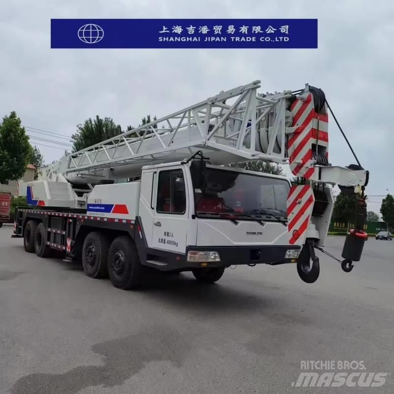 Zoomlion QY50V A/T 크레인