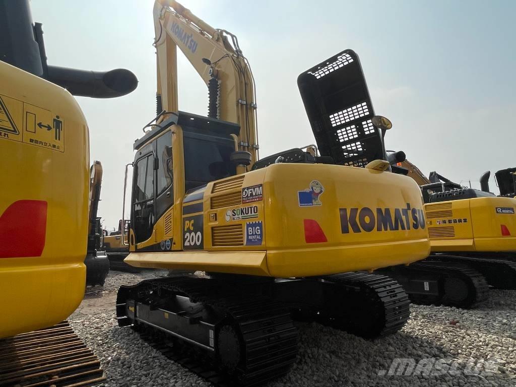 Komatsu PC 200-8 대형 굴삭기 29톤 이상