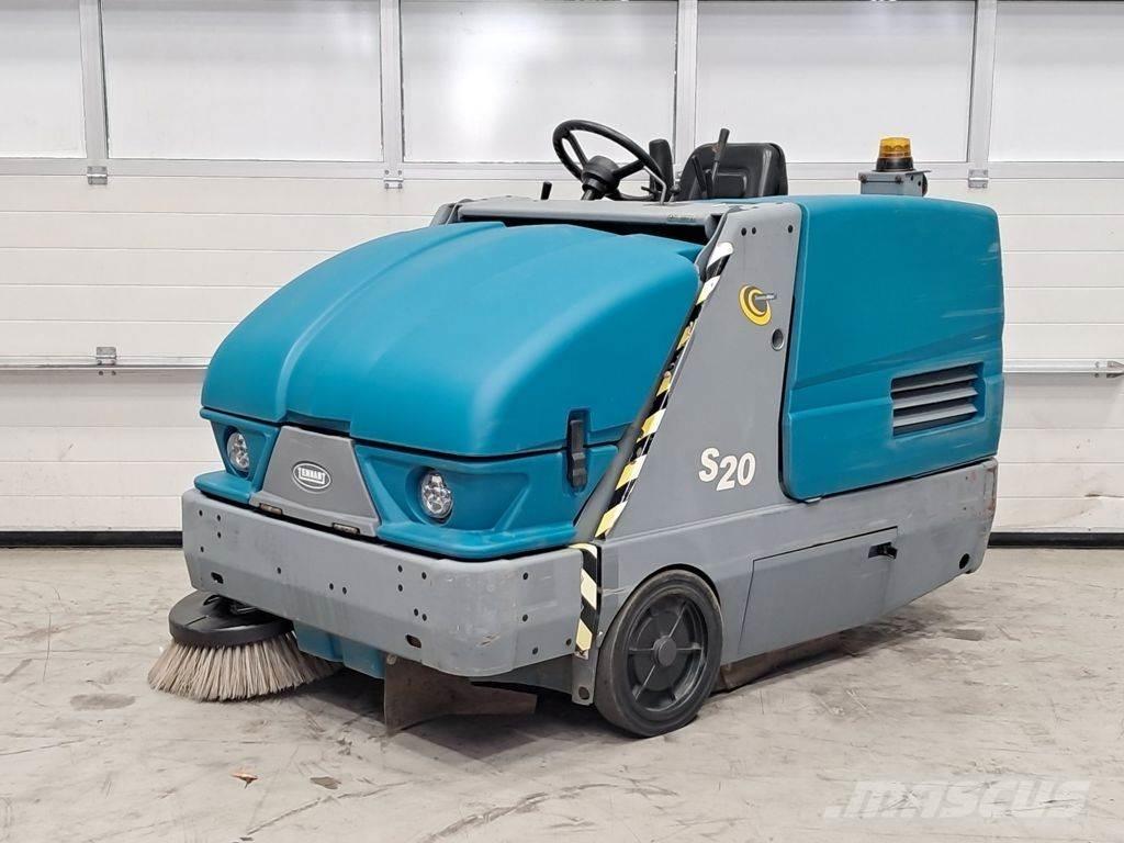 Tennant S20 도로 청소차