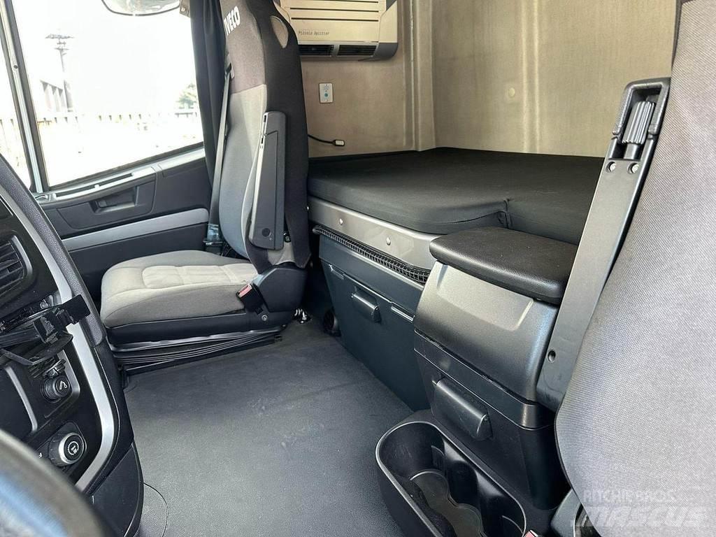 Iveco AS440E48 트랙터 유닛