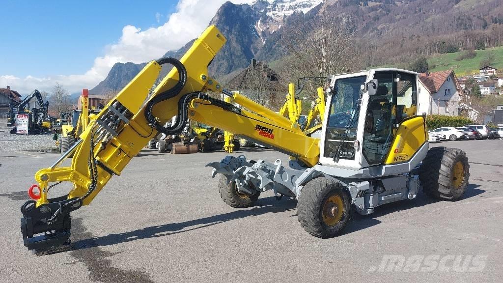 Menzi Muck M535  휠 굴삭기